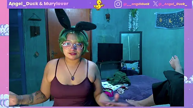 Angel Duck online show from 05-23-26, 09:36