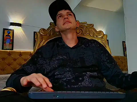 Jheampiiero online show from 06-03-26, 08:35