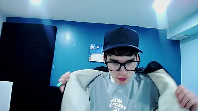 Jheampiiero online show from 10-25-25, 01:12