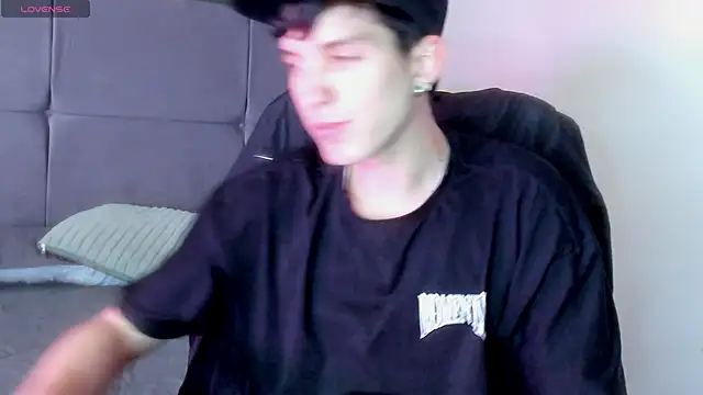 Jheampiiero online show from 03-03-26, 08:27