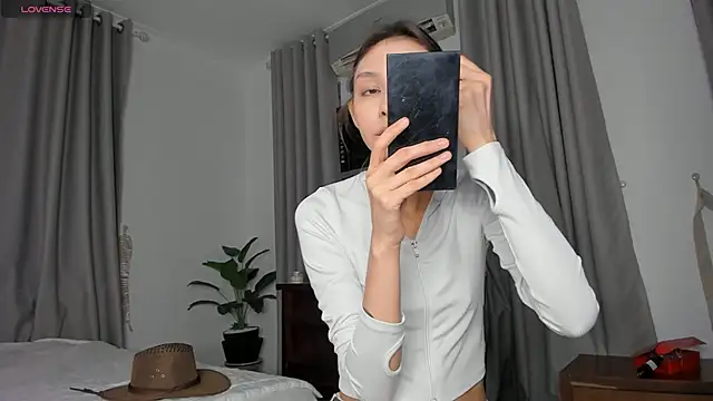 Amy Loveme online show from 12-02-25, 11:06