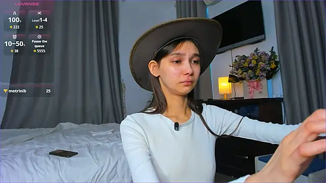 Amy Loveme online show from 11-07-25, 04:06