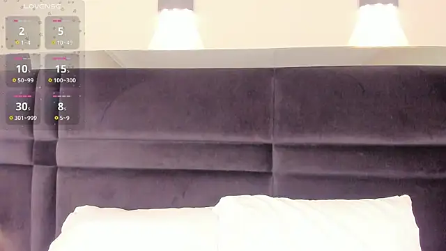 CarolineLee  online show from 06-26-26, 10:37
