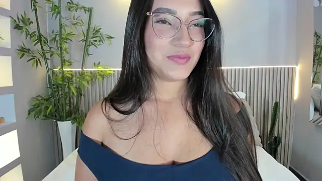 CarolineLee  online show from 11-12-25, 10:46