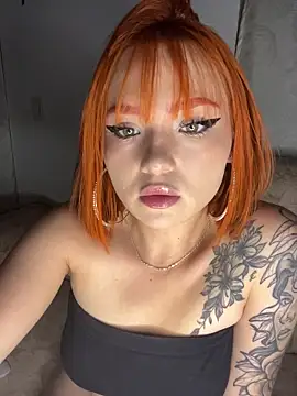 Alysson LS online show from 11-26-25, 02:11