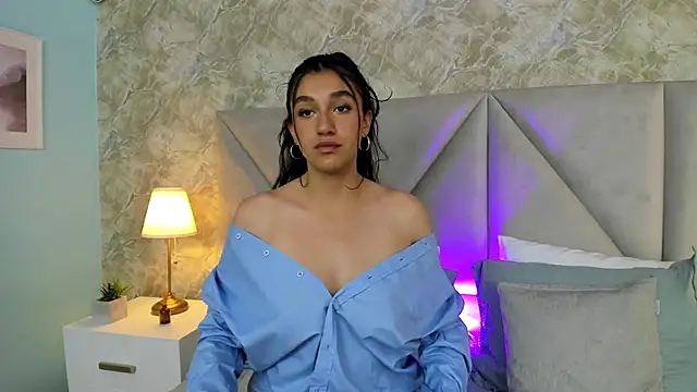 ValentiinaCruz online show from 12-14-25, 08:47