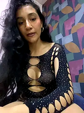 ValentiinaCruz online show from 11-10-25, 10:37