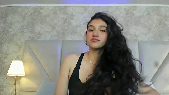 ValentiinaCruz online show from 09-25-25, 10:05