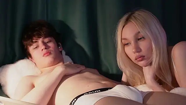 cuteleraay online show from 03-09-26, 10:35