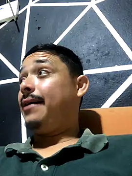 veronica and bryan online show from 11-02-25, 12:48