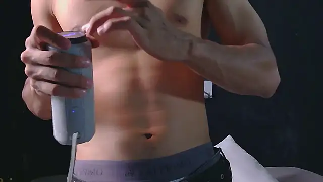 Samuel Hills II online show from 10-10-25, 07:58