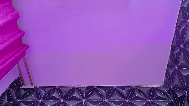 Megan Luxe online show from 10-01-25, 04:28