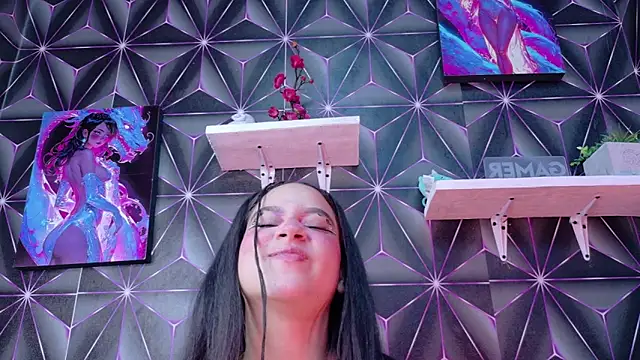 Megan Luxe online show from 10-02-25, 04:27