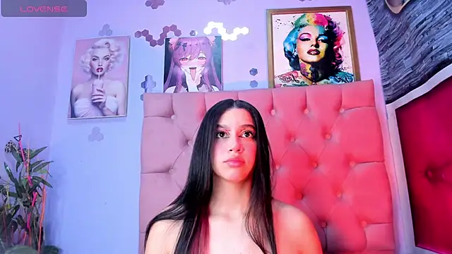 Megan Luxe online show from 11-14-25, 05:11