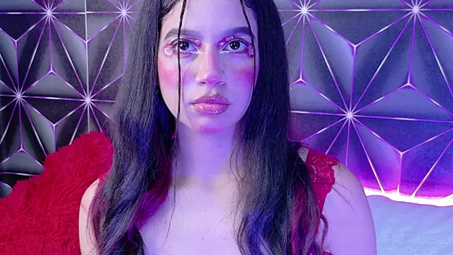 Megan Luxe online show from 10-04-25, 04:47