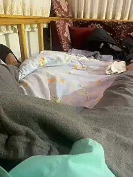 Snapshot of Darbelimatkap38 chatting on 10-28-25, 04:28 Darbelimatkap38 online show from 10-28-25, 04:28