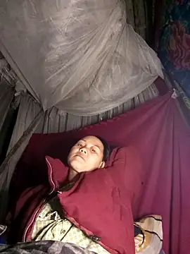 MaiHoa69 online show from 02-10-26, 01:32