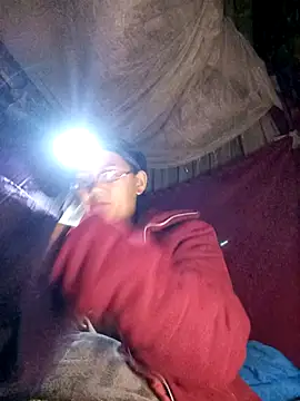 MaiHoa69 online show from 03-11-26, 12:43