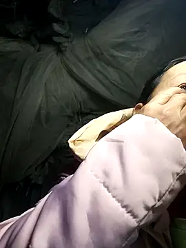 MaiHoa69 online show from 11-20-25, 08:20