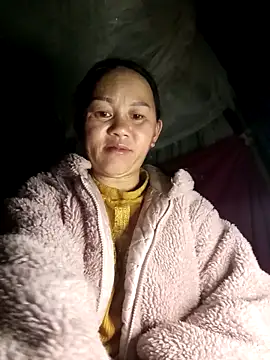 MaiHoa69 online show from 03-04-26, 11:45