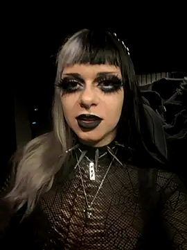 Paige Turner online show from 11-26-25, 11:38