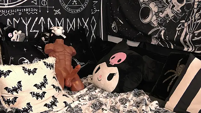 Paige Turner online show from 04-05-26, 09:16