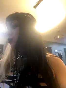 Paige Turner online show from 10-25-25, 10:32