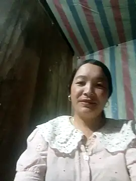 Snapshot of Bliss_rose chatting on 09-27-25, 03:34 Bliss rose online show from 09-27-25, 03:34