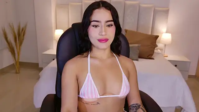 Saskia litt online show from 01-13-26, 04:16