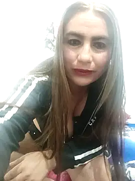 Snapshot of AddyStuart_ chatting on 09-17-25, 03:52 AddyStuart online show from 09-17-25, 03:52