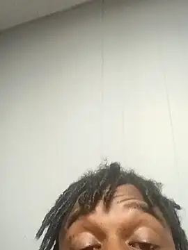 Snapshot of Longthickdick33 chatting on 10-26-25, 02:23 Longthickdick33 online show from 10-26-25, 02:23