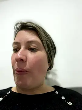 Snapshot of Abby-LS chatting on 09-28-25, 10:39 Abby-LS online show from 09-28-25, 10:39