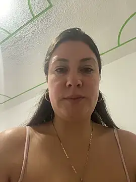 Snapshot of Abby-LS chatting on 05-21-26, 11:40 Abby-LS online show from 05-21-26, 11:40