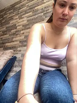 Snapshot of Abby-LS chatting on 02-06-26, 05:20 Abby-LS online show from 02-06-26, 05:20