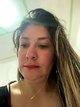 Snapshot of Abby-LS chatting on 11-26-25, 01:33 Abby-LS online show from 11-26-25, 01:33