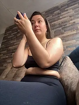 Snapshot of Abby-LS chatting on 05-07-26, 11:46 Abby-LS online show from 05-07-26, 11:46