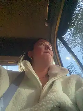 Snapshot of Abby-LS chatting on 01-07-26, 11:10 Abby-LS online show from 01-07-26, 11:10