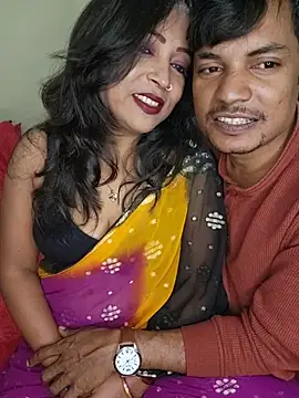 Hotbhabi305 online show from 02-16-26, 05:44