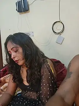 Hotbhabi305 online show from 02-25-26, 05:13