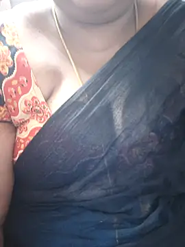 Snapshot of TAMIL_ELAKKIYA chatting on 02-02-26, 05:34 TAMIL ELAKKIYA online show from 02-02-26, 05:34