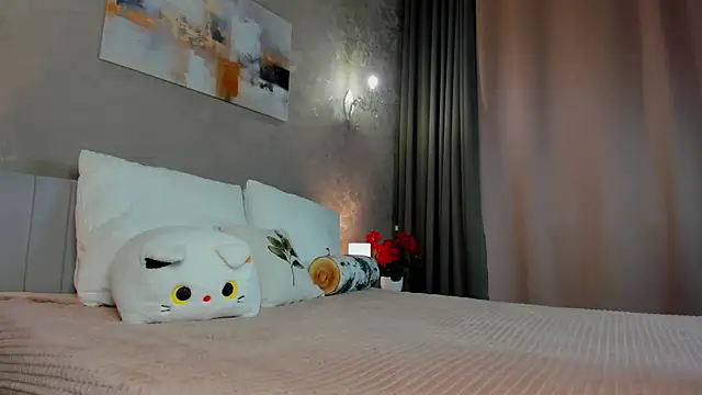 Daria J online show from 11-25-25, 04:02