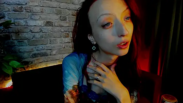 Daria J online show from 09-22-25, 04:18