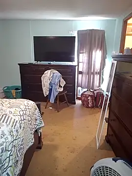 JuicyExxxperience online show from 11-06-25, 02:32