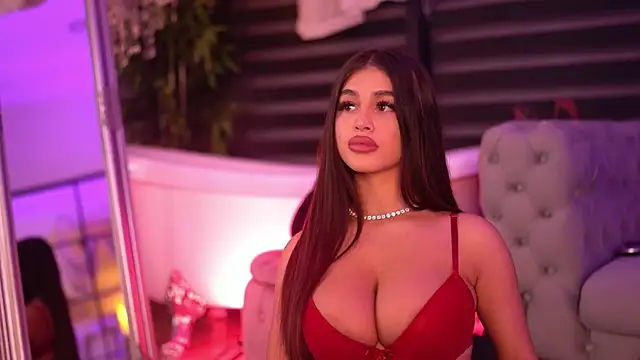 BellaNoirre online show from 12-22-25, 05:57