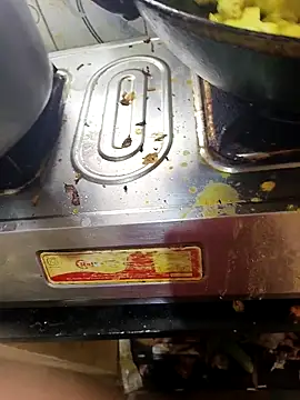 hotboy43339 online show from 10-04-25, 04:14