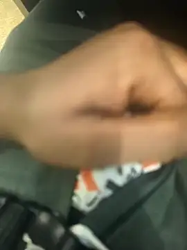 hotboy43339 online show from 12-23-25, 09:41