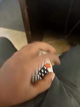 hotboy43339 online show from 10-02-25, 02:15