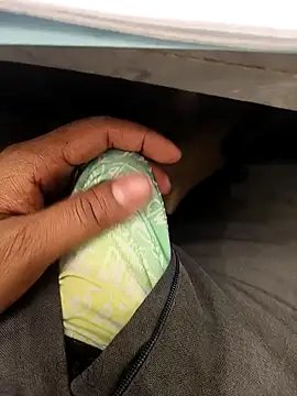 hotboy43339 online show from 03-06-26, 02:50