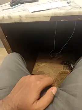 hotboy43339 online show from 02-16-26, 04:27