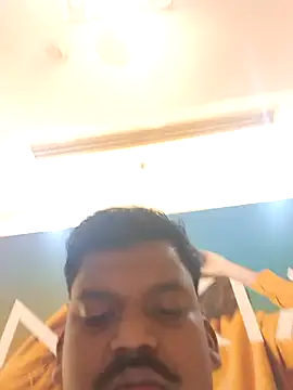 hotboy43339 online show from 03-04-26, 10:34